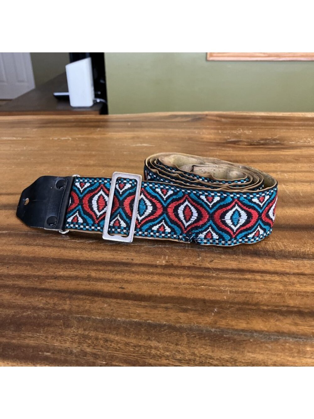 Guitar Strap Adjustable Length Total Length 51” Unbranded